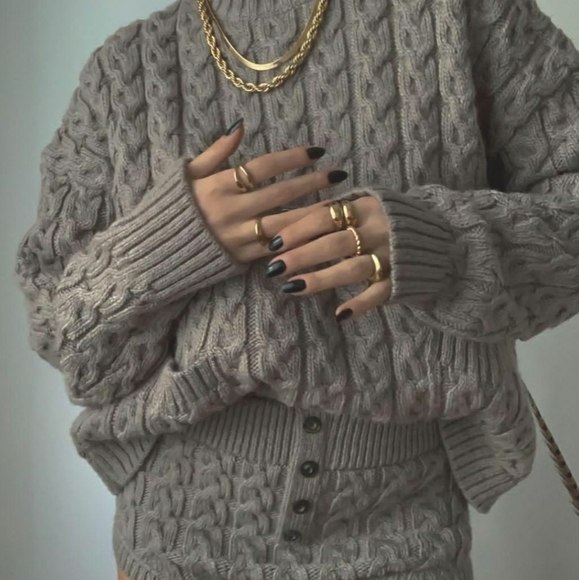 ZARA | Bloggers Fave Cable Knit Sweater Set - Picture 9 of 16